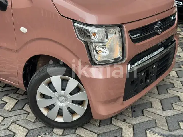 Suzuki Wagon R Fx 2025 photo 2