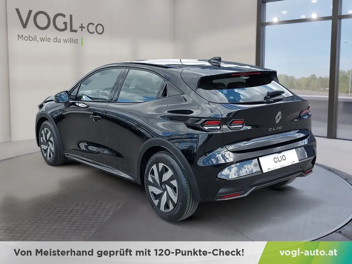 Renault Clio 2023 photo 3