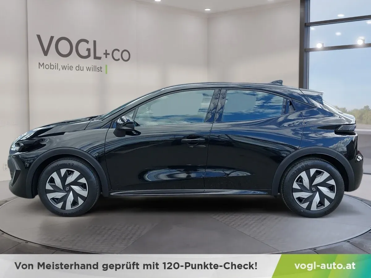 Renault Clio 2023 photo 2