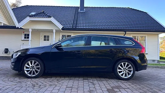 Volvo V60 2016 photo 3