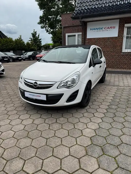 Opel Cora