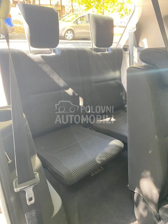 Toyota Corolla Verso 2006 photo 5