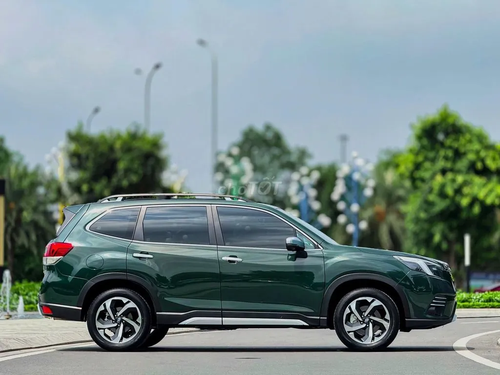 Subaru Forester 2024 photo 3