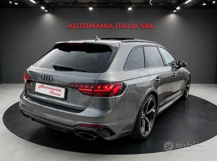 Audi Rs4 2020 photo 2