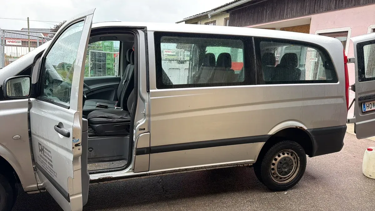 Mercedes-Benz Vito 2009 photo 2