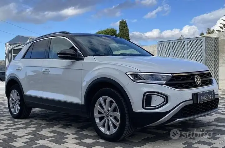 Volkswagen T-Roc 2025 photo 3