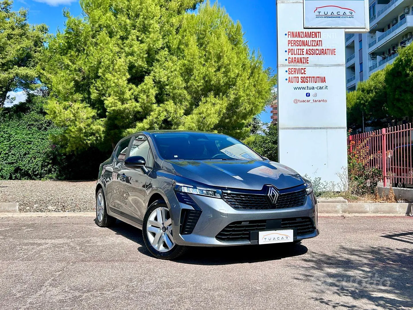 Renault Clio 2025 photo 2