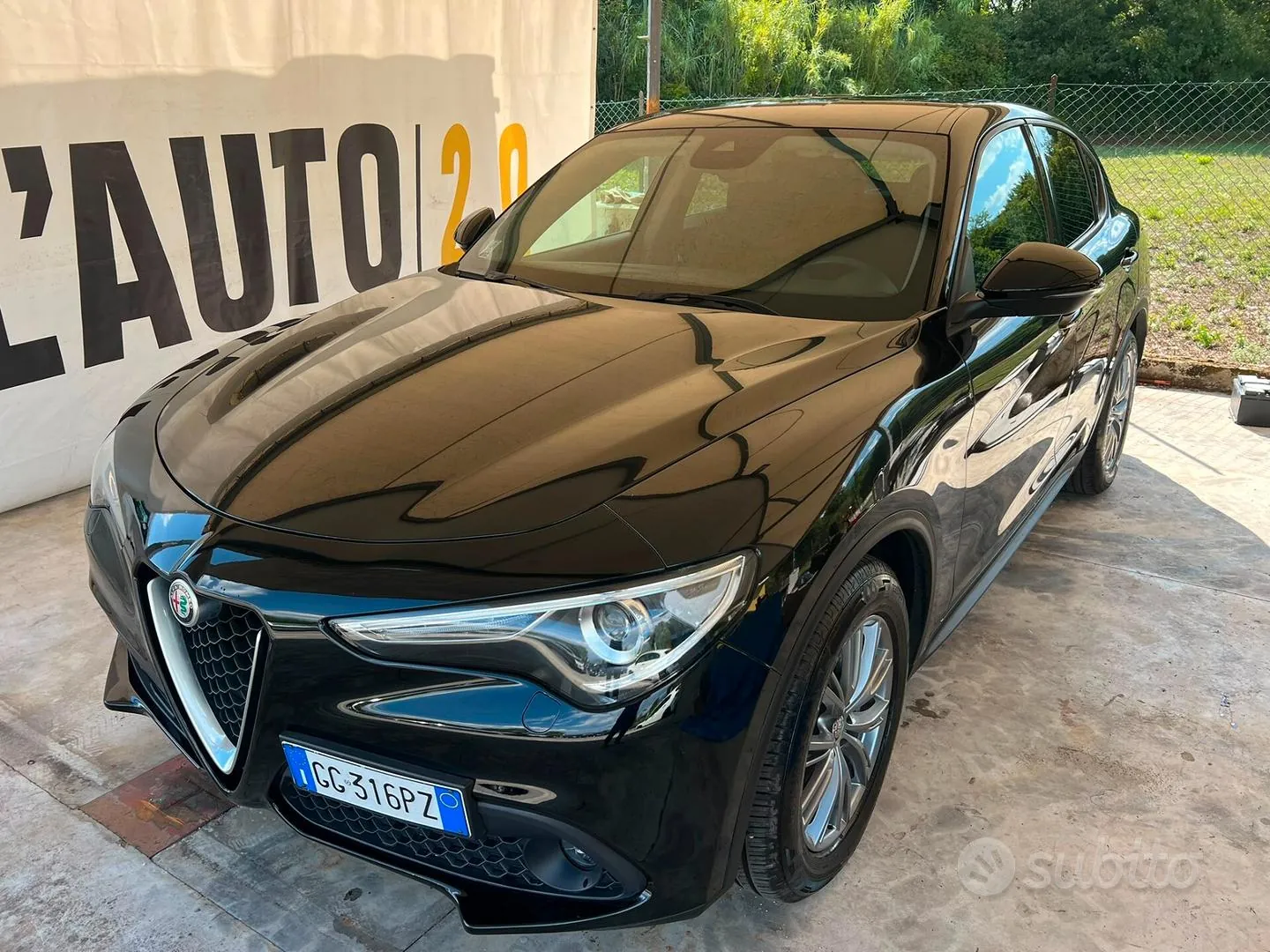 Alfa Romeo Stelvio 2021 photo 2