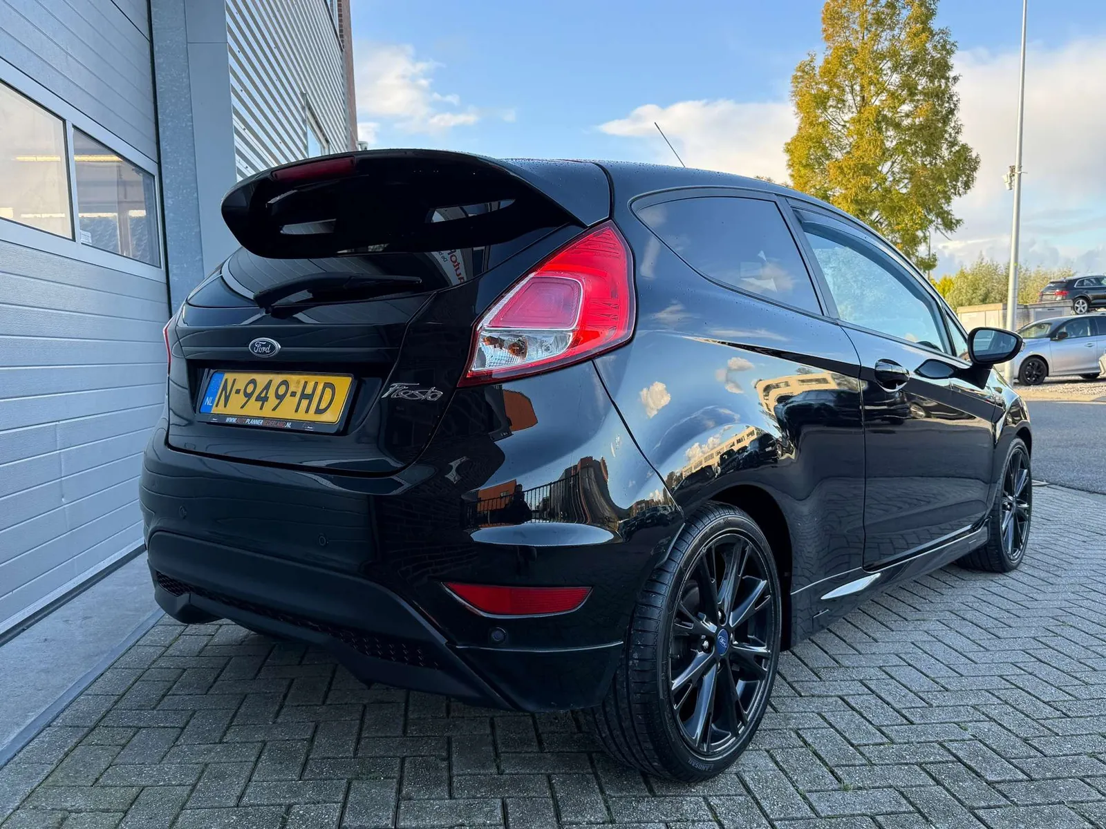 Ford Fiesta 2014 photo 3