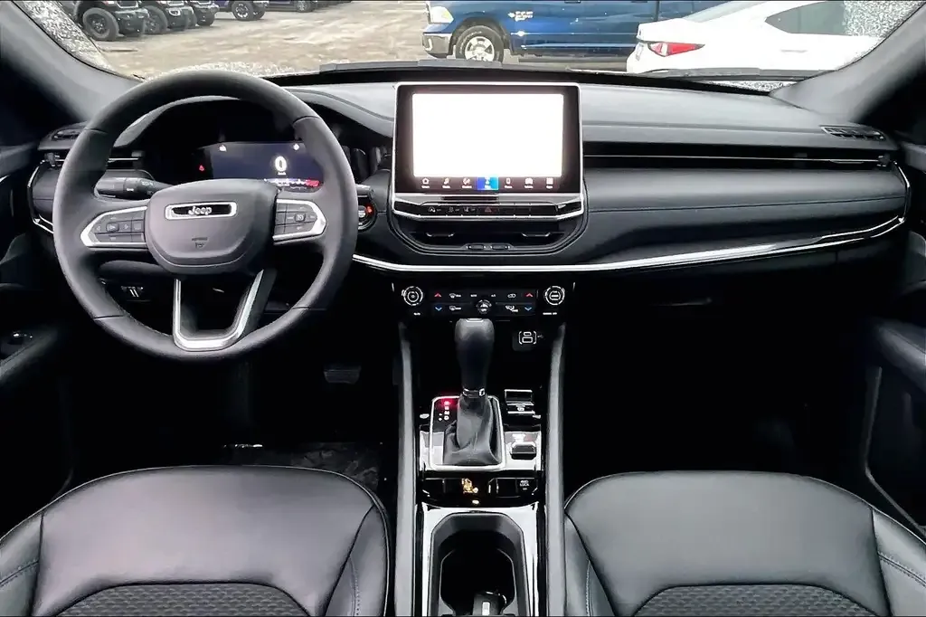 Jeep Compass 2026 photo 2