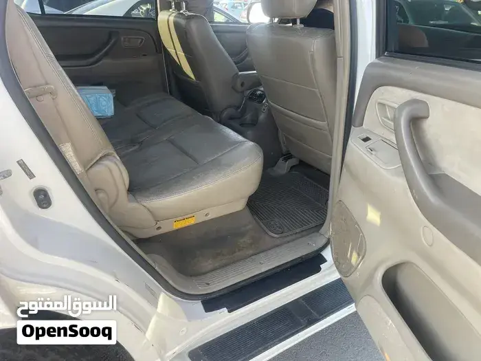 Toyota Sequoia 2006 photo 4