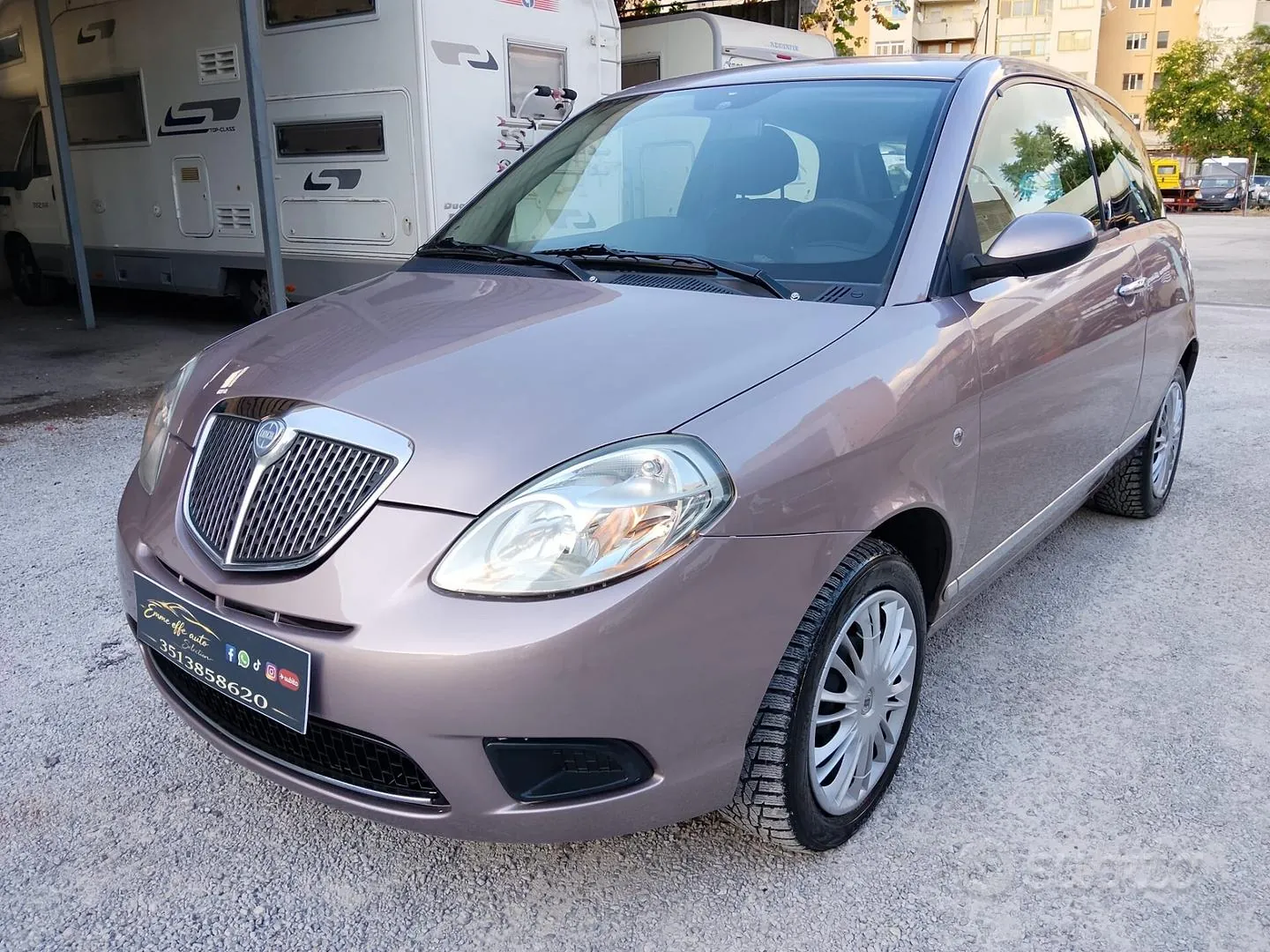 Lancia Ypsilon