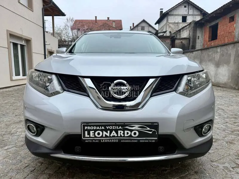 Nissan X-Trail 2015 photo 2