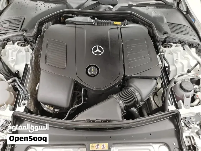 Mercedes-Benz C-Class 2022 photo 2