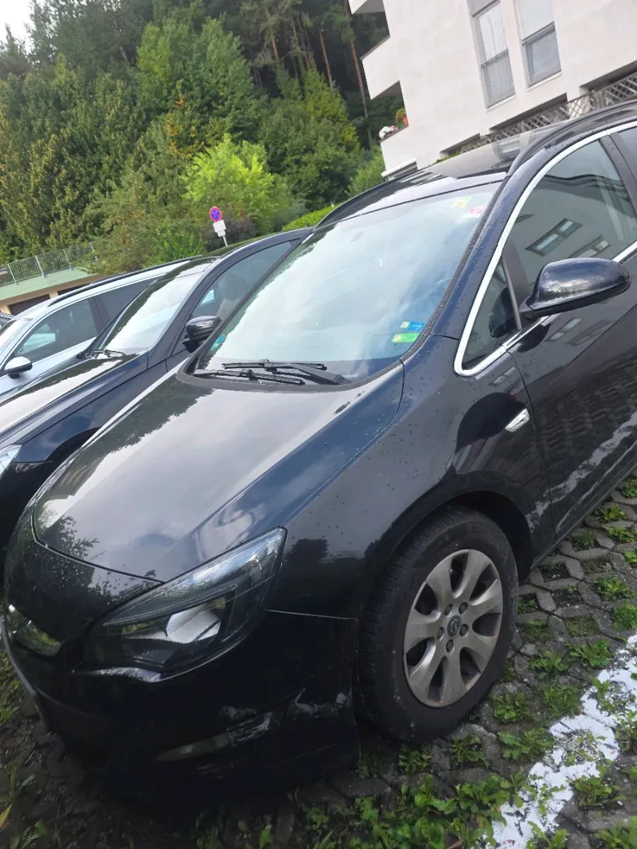 Opel Astra 2016 photo 2