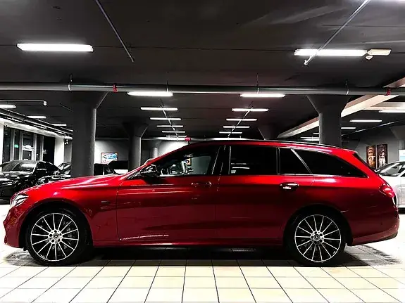 Mercedes-Benz E 300 De 2019 photo 2