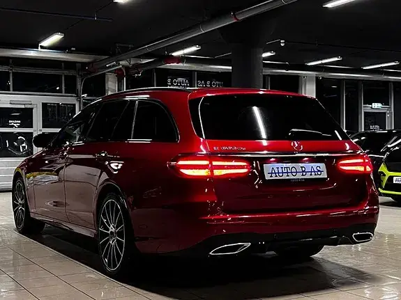 Mercedes-Benz E 300 De 2019 photo 3