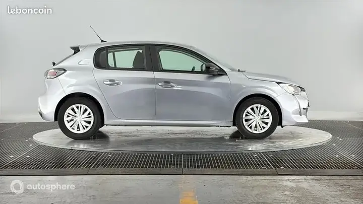Peugeot 208 2023 photo 4