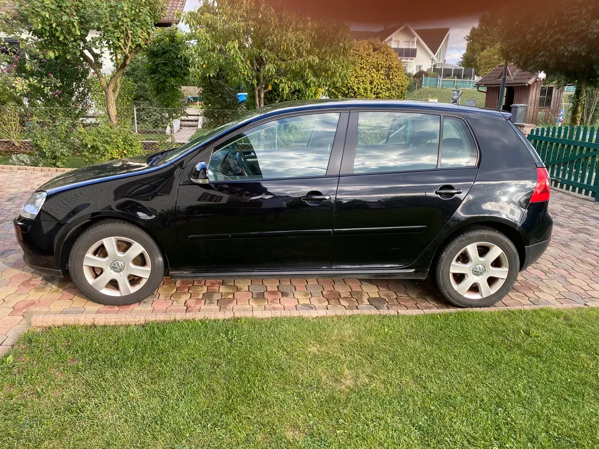 Volkswagen Golf 2007 photo 3