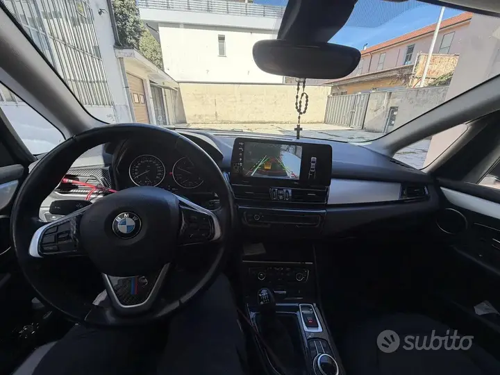 BMW 2 Series Active Tourer 2016 photo 4