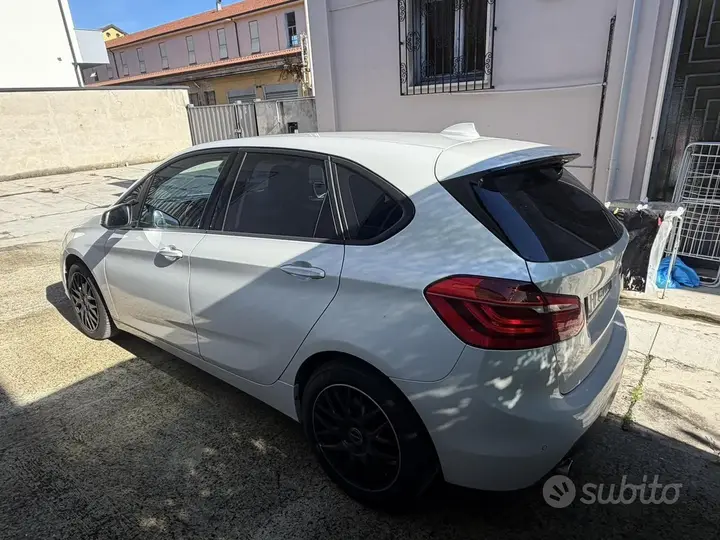 BMW 2 Series Active Tourer 2016 photo 5