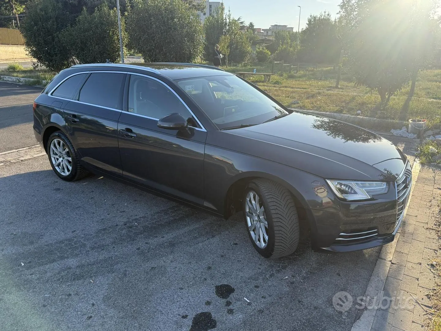 Audi A4 2018 photo 2