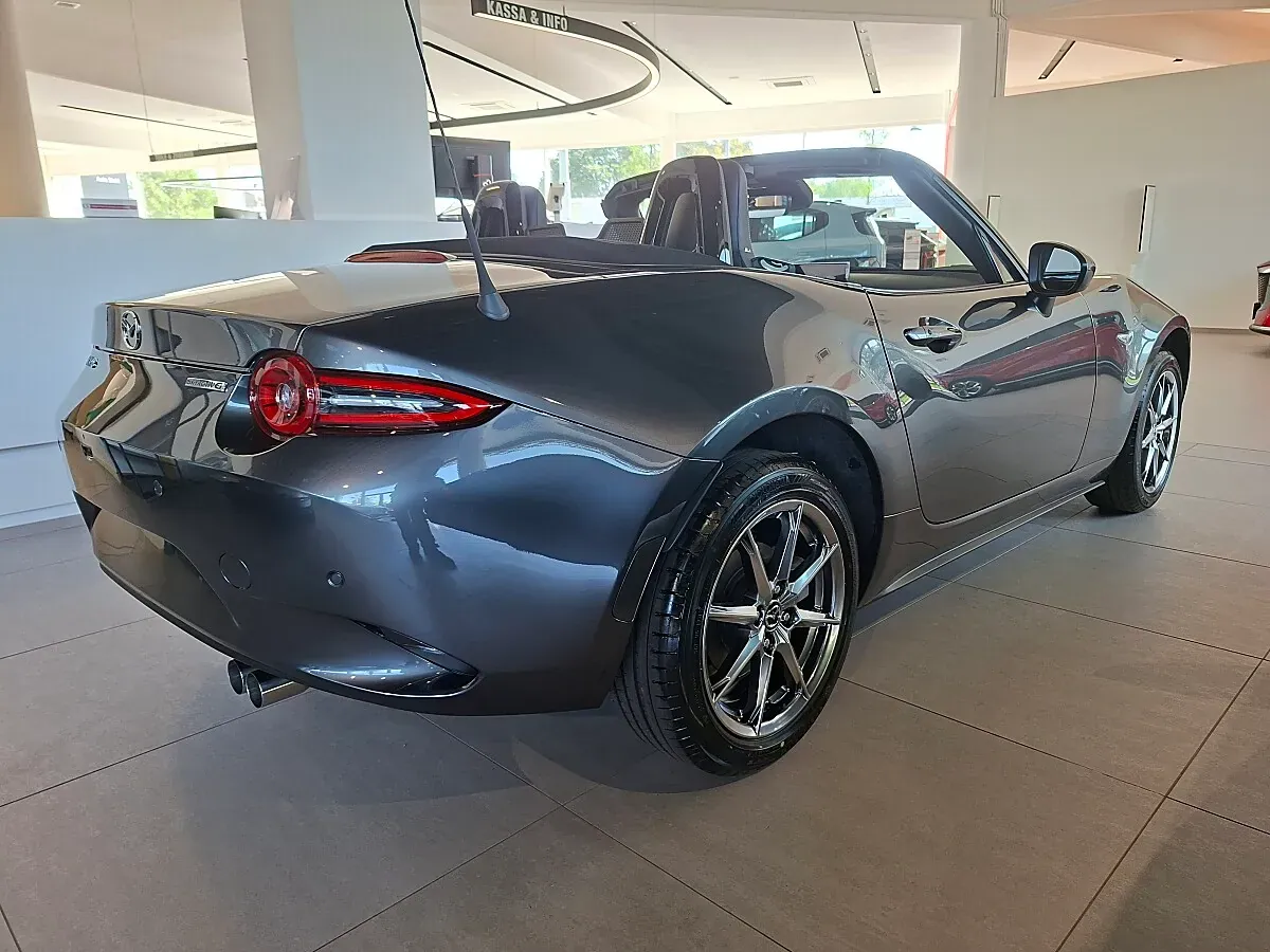 Mazda Mx-5 2027 photo 3