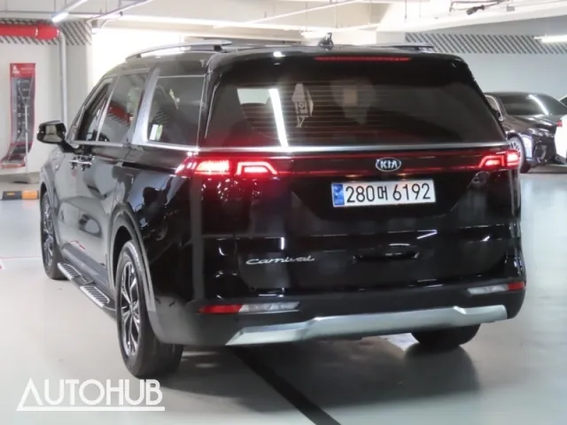 Kia Carnival 2021 photo 4