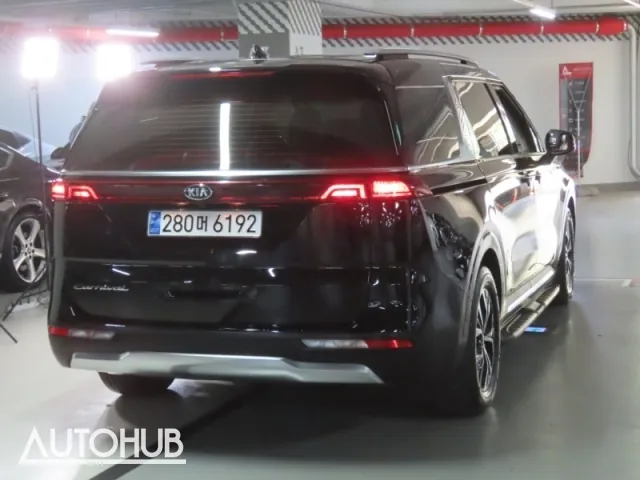 Kia Carnival 2021 photo 3
