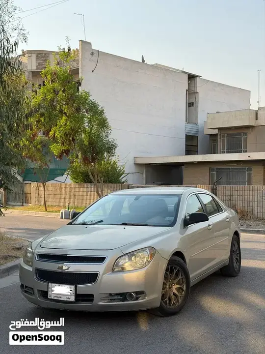 Chevrolet Malibu 2011 photo 4