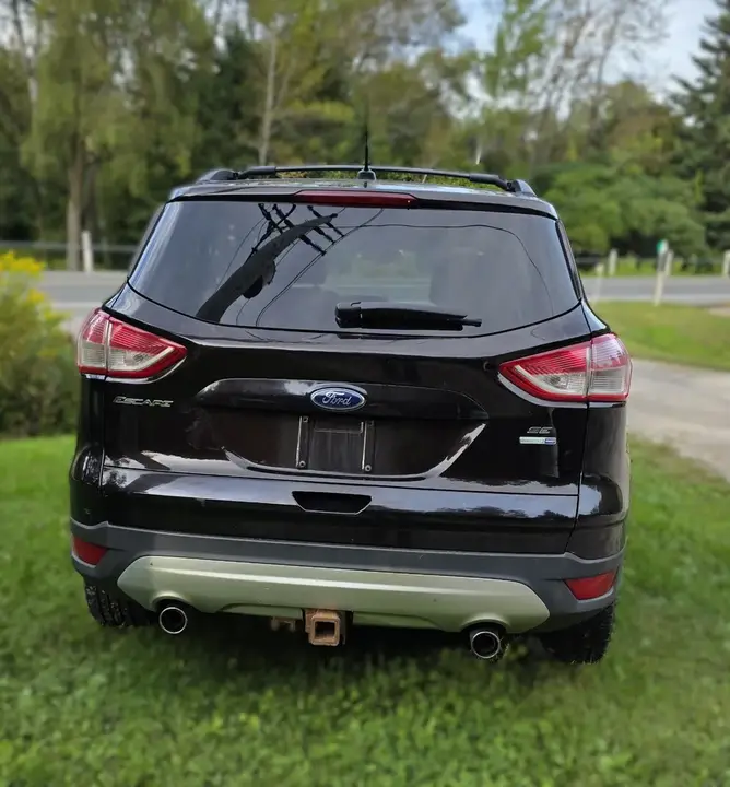 Ford Escape 2013 photo 2