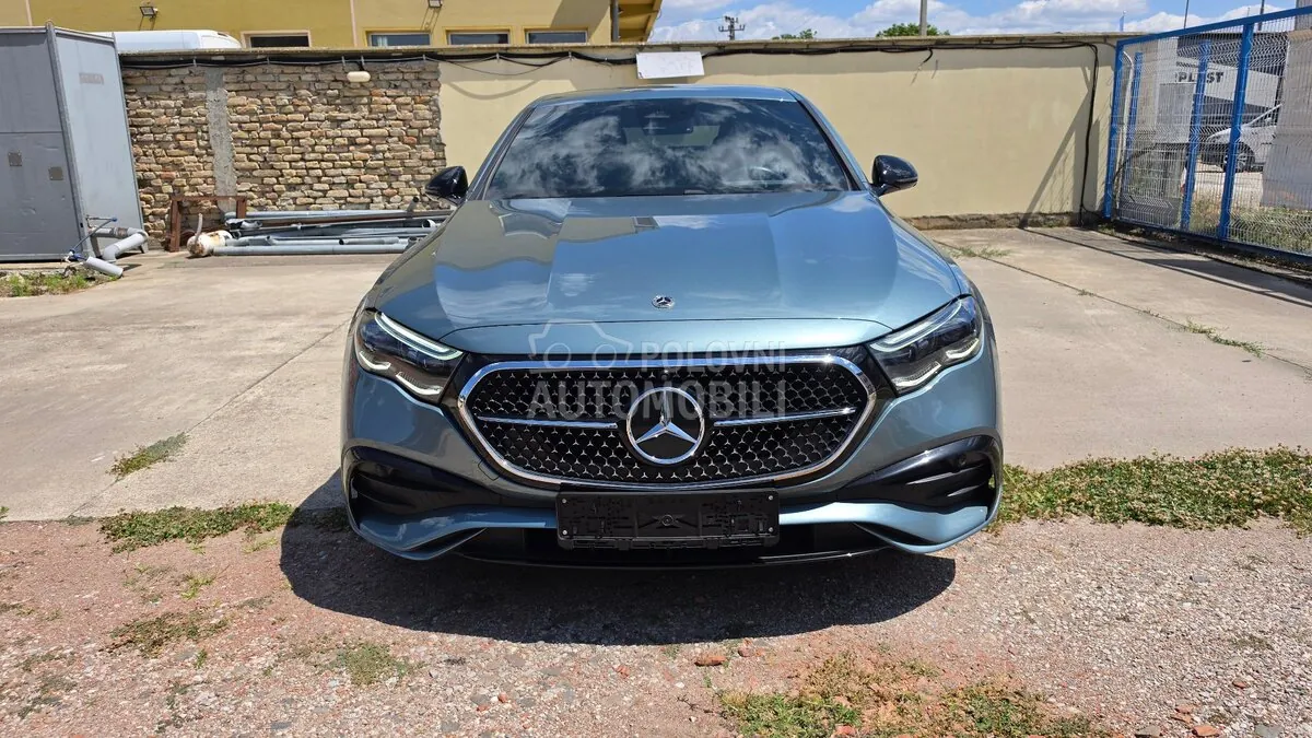 Mercedes-Benz E 220 2024 photo 2