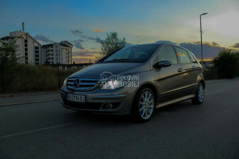 Mercedes-Benz B 180 2007 photo 4