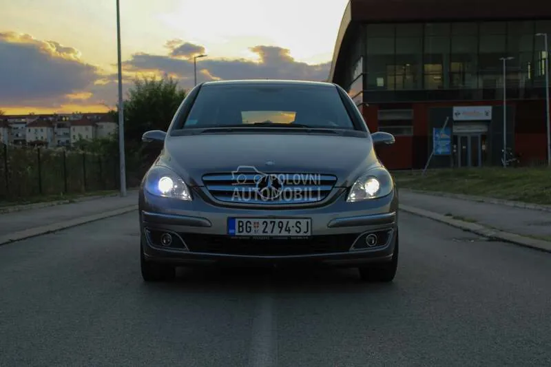 Mercedes-Benz B 180 2007 photo 3