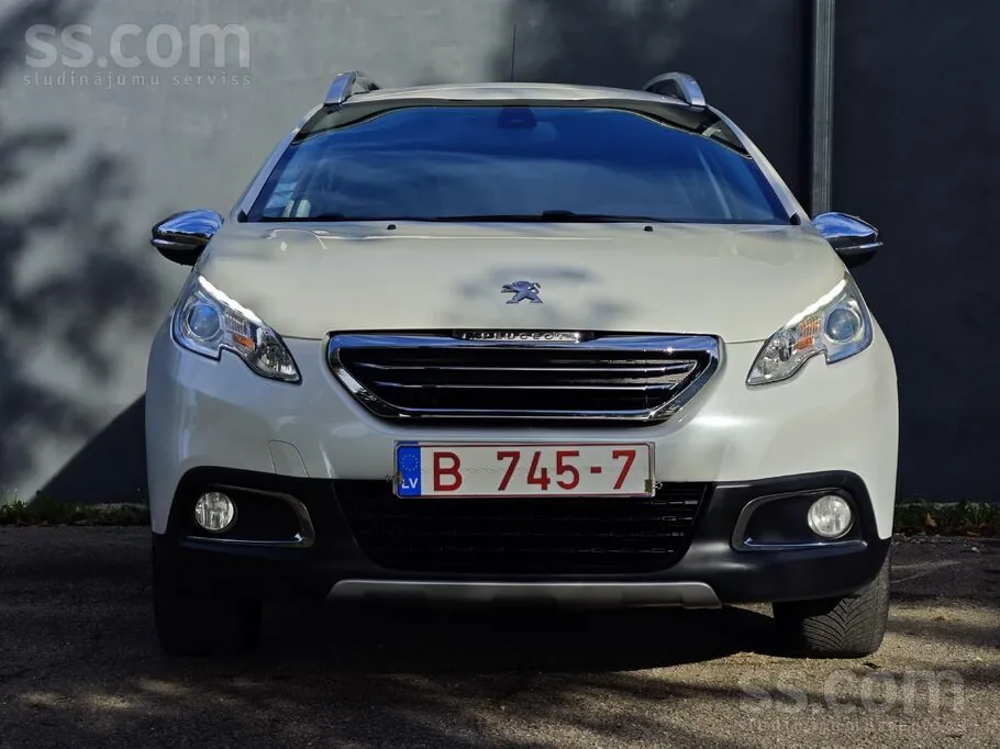 Peugeot 2008 2015 photo 2