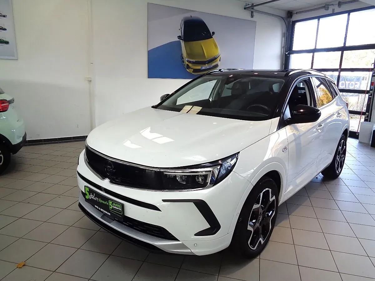 Opel Grandland 2022 photo 2