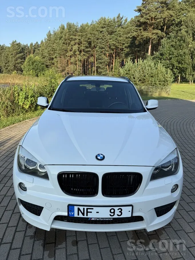 BMW X1