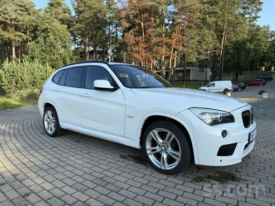 BMW X1 2011 photo 3