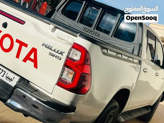 Toyota Hilux 2022 photo 4