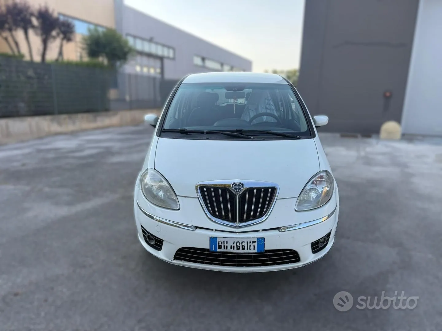 Lancia Musa 2011 photo 2