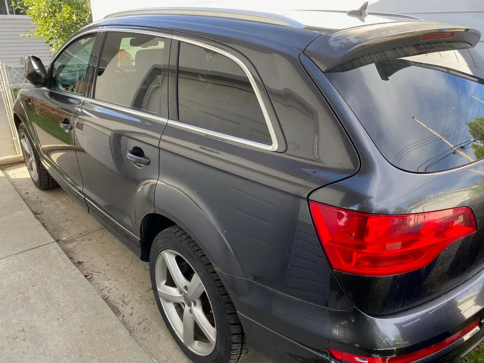 Audi Q7 2009 photo 2