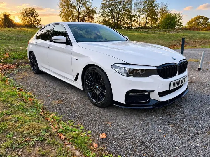 BMW 5 Series 2018 photo 4