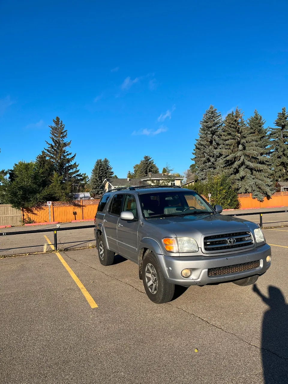 Toyota Sequoia 2002 photo 2