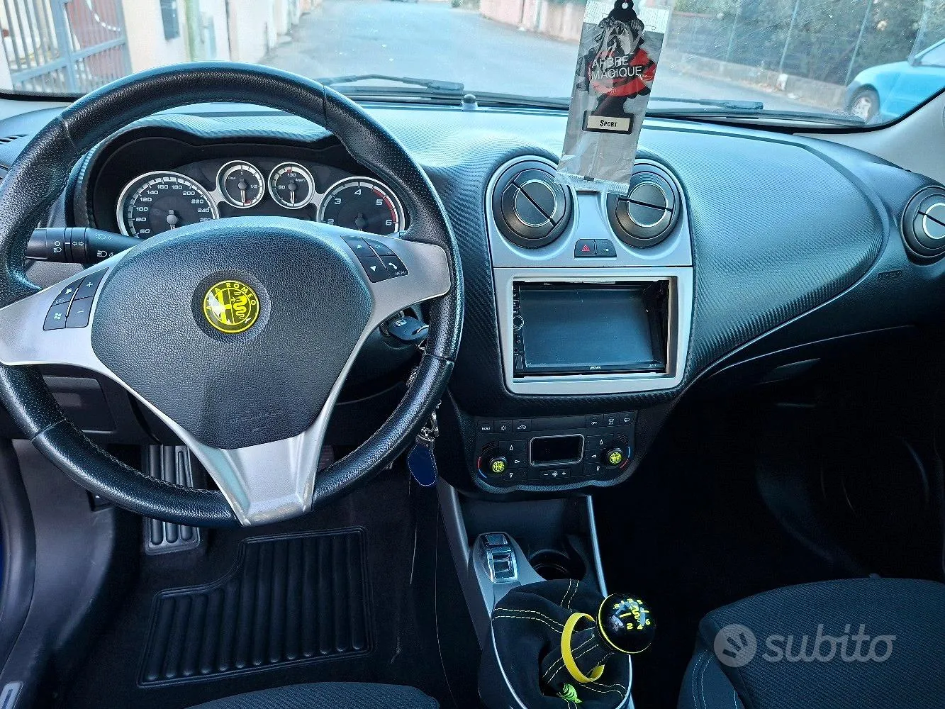 Alfa Romeo Mito 2011 photo 3