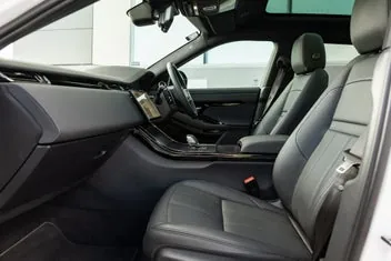 Land Rover Range Rover Evoque 2025 photo 4