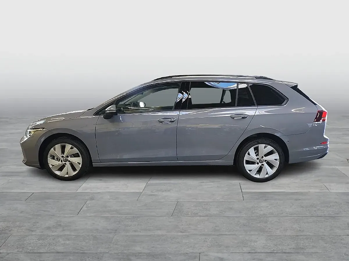 Volkswagen Golf 2026 photo 3