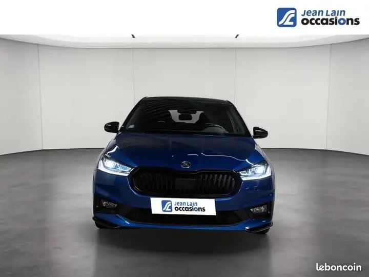 Skoda Fabia 2024 photo 2