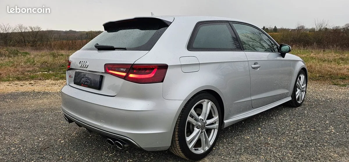 Audi S3 2013 photo 2
