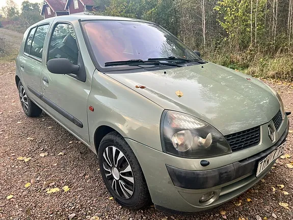 Renault Clio 2002 photo 3