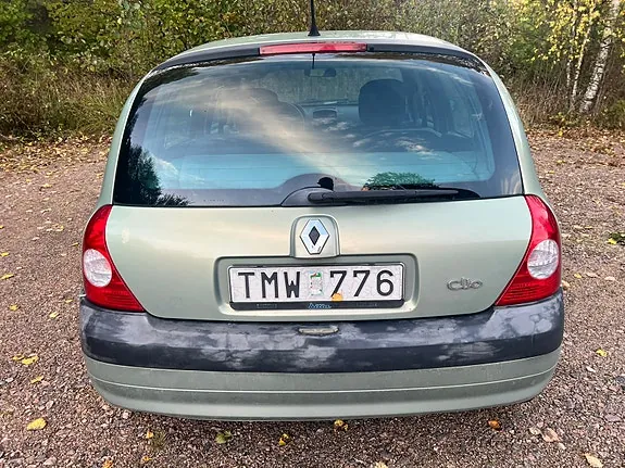 Renault Clio 2002 photo 5